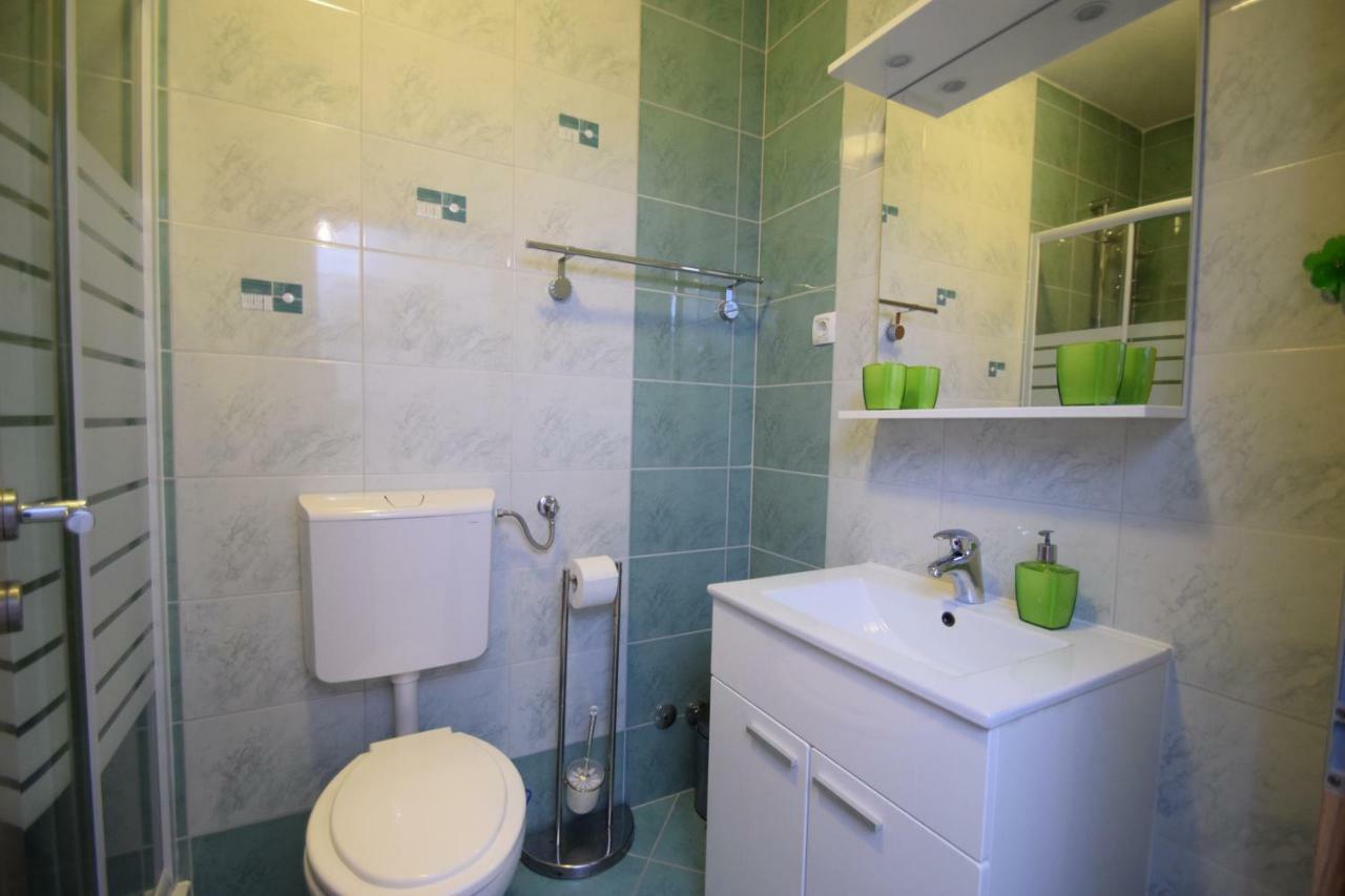 Lavanda House Turanj Luaran gambar