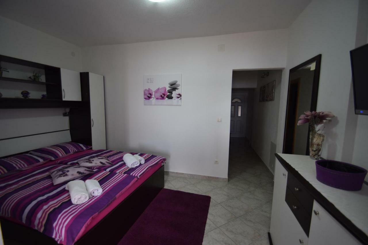 Lavanda House Turanj Luaran gambar