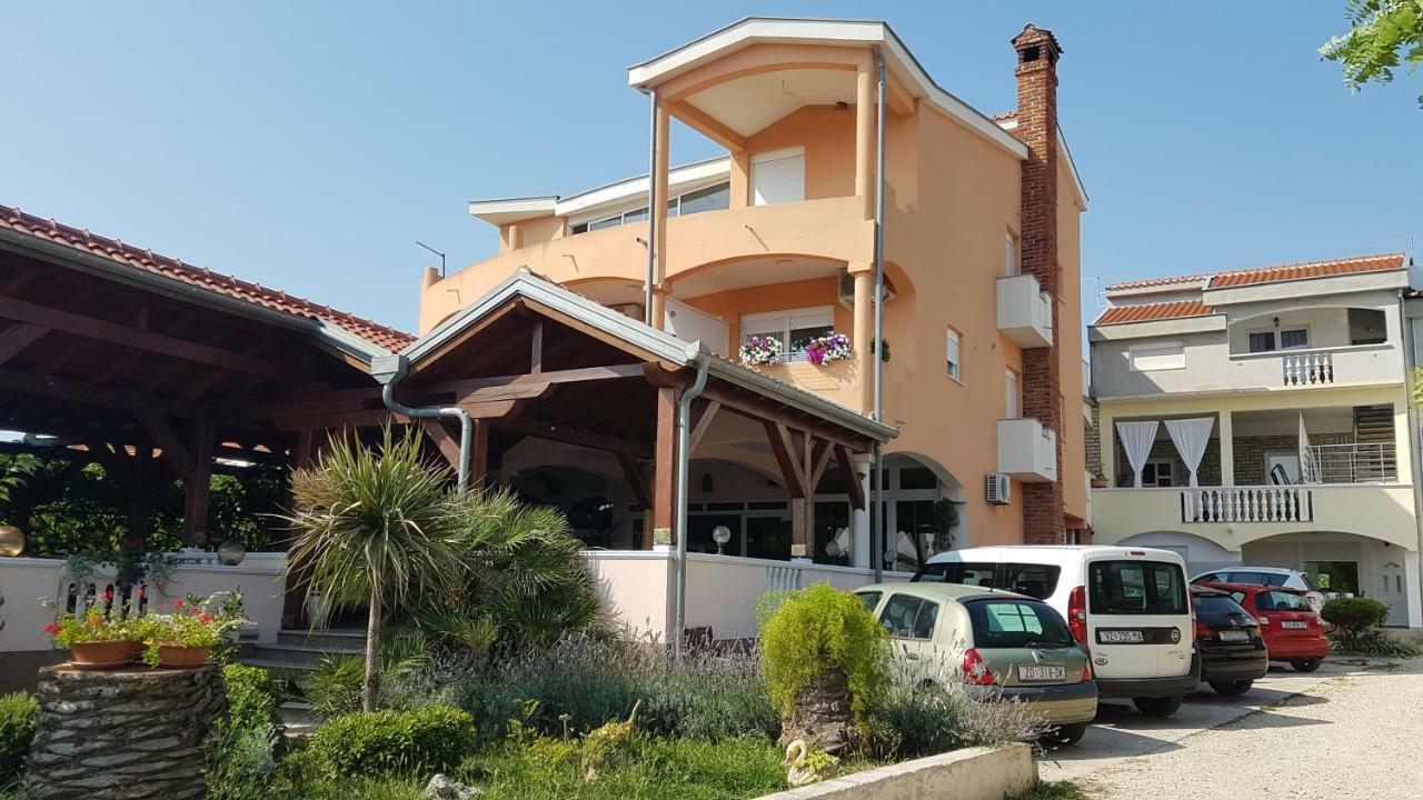 Lavanda House Turanj Luaran gambar