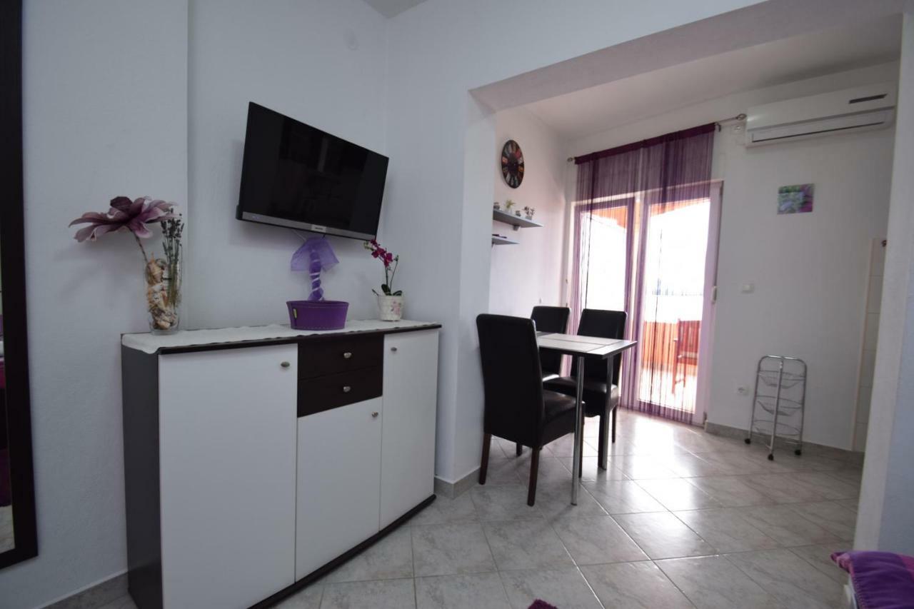 Lavanda House Turanj Luaran gambar